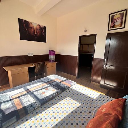 Residence Inn Homestay Shimla Exteriör bild