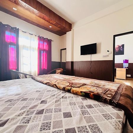 Residence Inn Homestay Shimla Exteriör bild