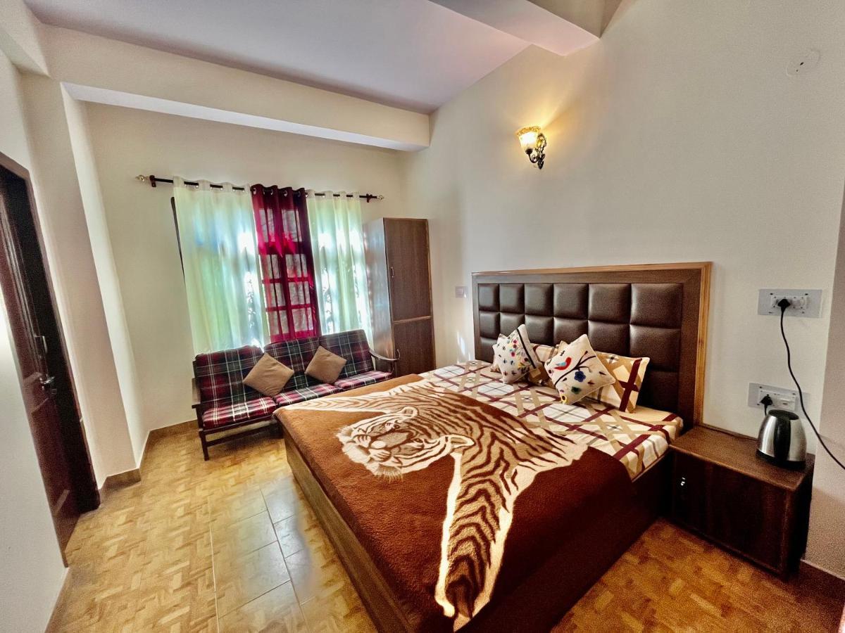 Residence Inn Homestay Shimla Exteriör bild