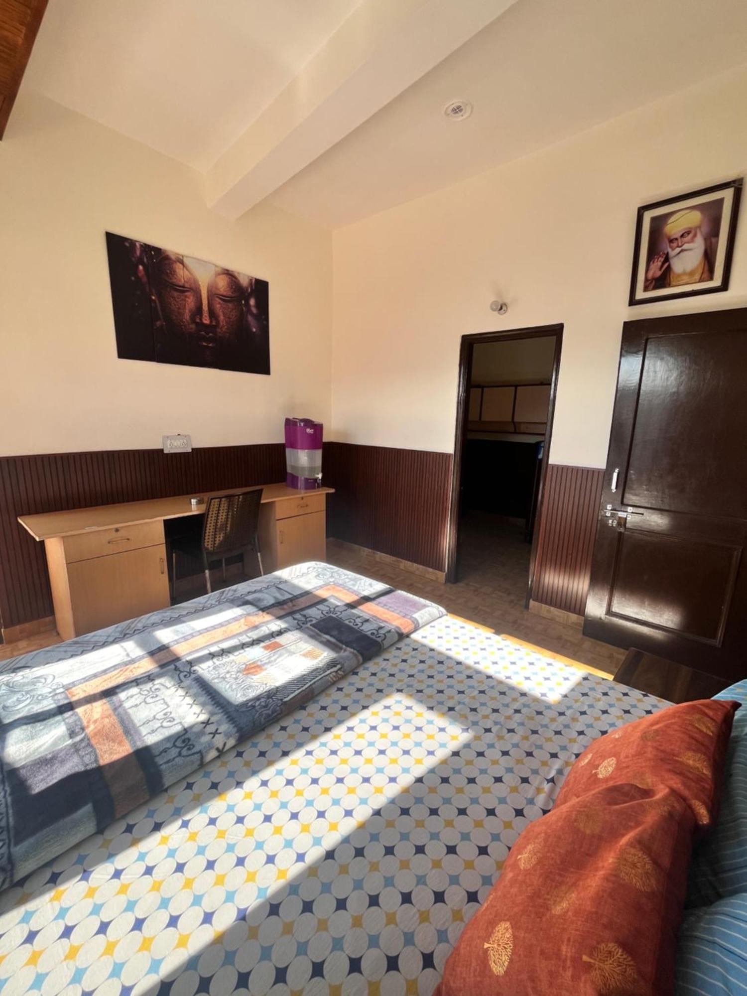 Residence Inn Homestay Shimla Exteriör bild
